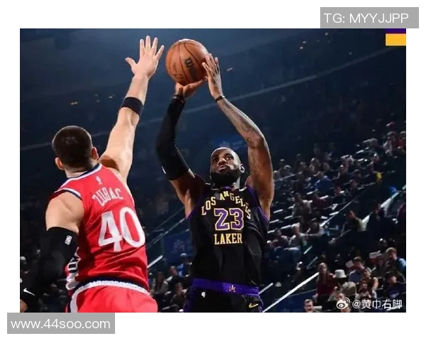 快船与湖人激战再起 双雄对决引爆洛城篮球激情